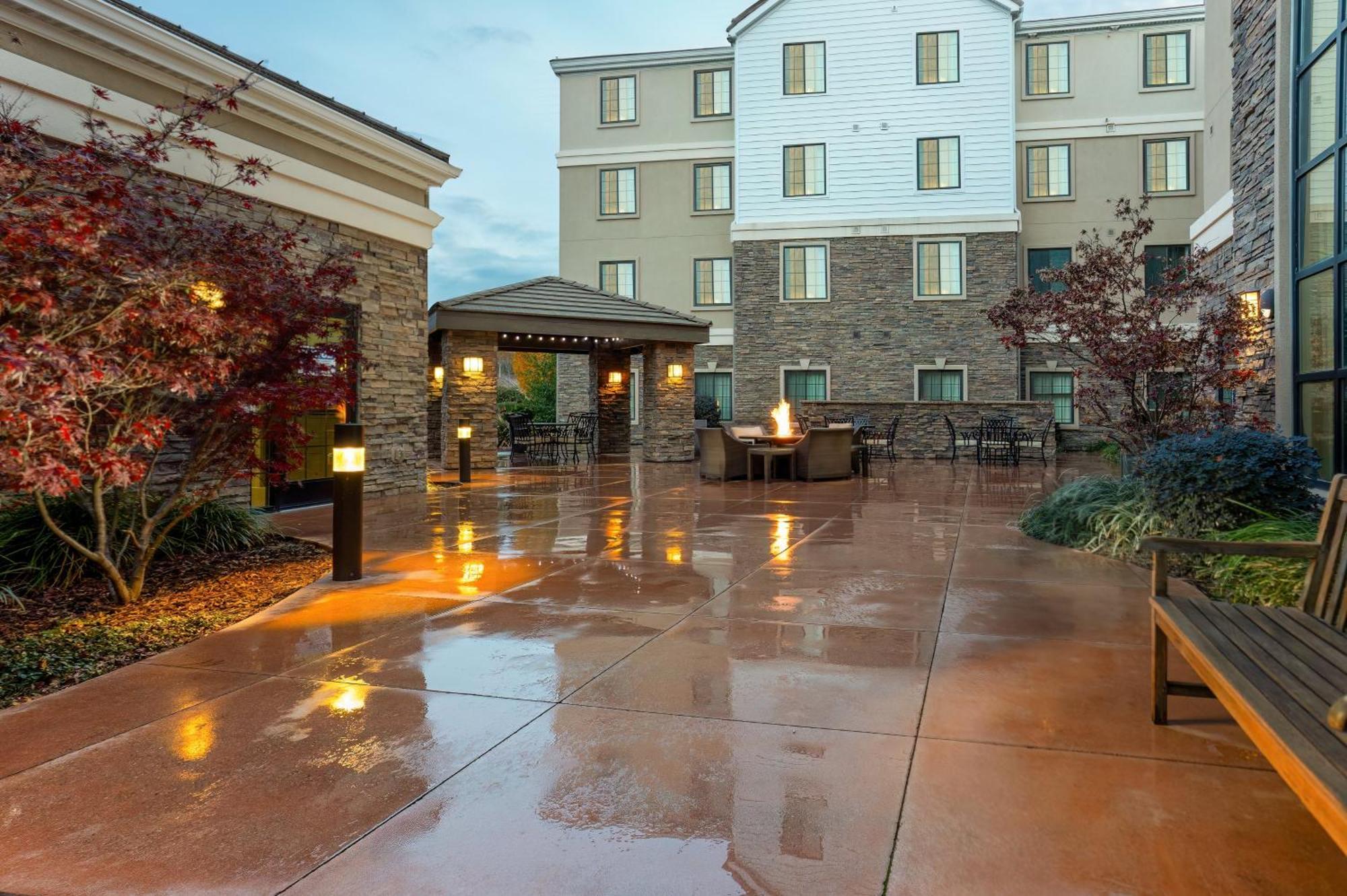 Staybridge Suites Sacramento-Folsom, An Ihg Hotel Exterior photo